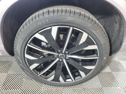 Certified 2026 Volvo XC90 B6 Plus w/ Protection Package Premier AWD/4WD image 11