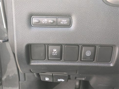 Used 2020 Nissan Murano S w/ Technology Package image 16