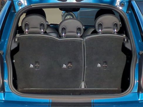 Used 2022 MINI Cooper S w/ Driver Assistance Package image 33