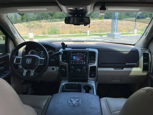 Used 2018 RAM 2500 Laramie w/ Convenience Group AWD/4WD image 23
