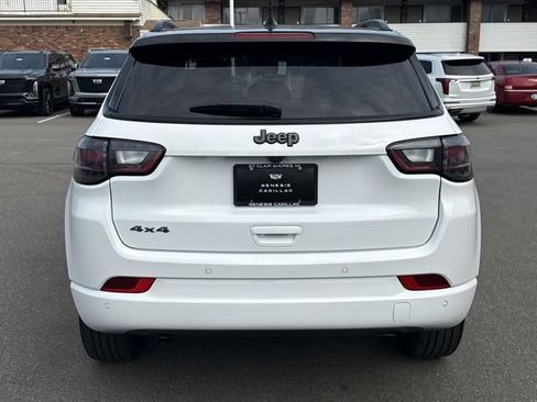 Used 2023 Jeep Compass High Altitude AWD/4WD image 37