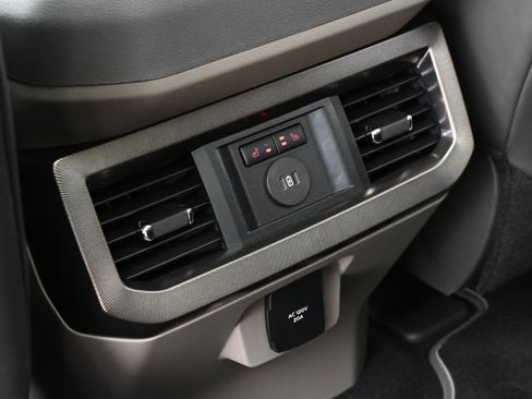 Used 2026 Ford F450 Platinum image 34