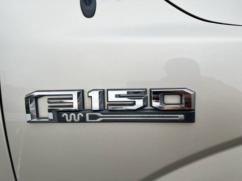 Used 2017 Ford F150 King Ranch w/ Equipment Group 601A Luxury image 17