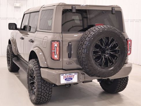New 2026 Ford Bronco Outer Banks AWD/4WD image 7