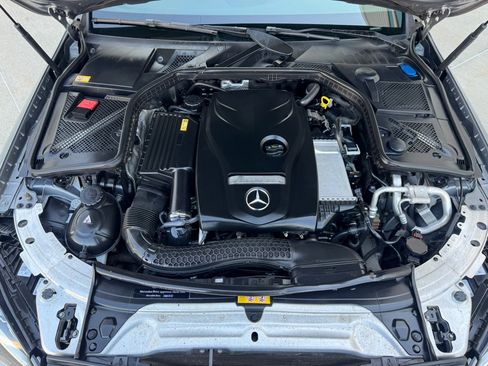 Used 2015 Mercedes-Benz C 300 4MATIC Sedan image 30