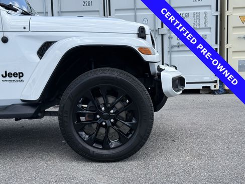 Used 2021 Jeep Wrangler Unlimited Sahara AWD/4WD image 11