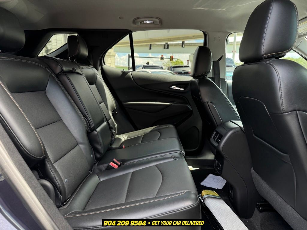 Used 2018 Chevrolet Equinox Premier FWD image 22