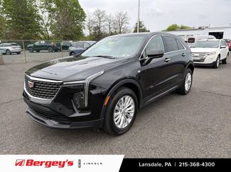Used 2024 Cadillac XT4 Luxury w/ Cold Weather Package FWD video 1