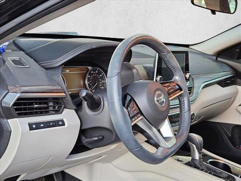 Used 2021 Nissan Altima 2.5 SL image 8