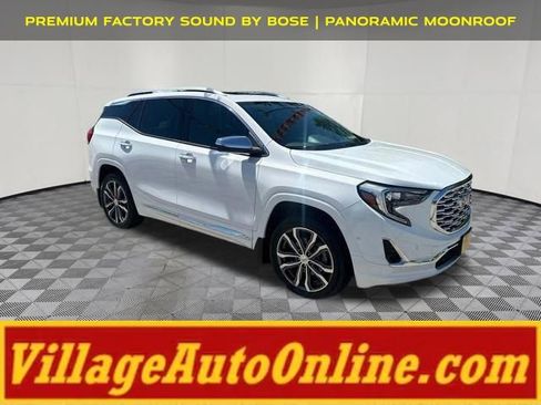 Used 2018 GMC Terrain Denali w/ Advanced Safety Package AWD/4WD image 5