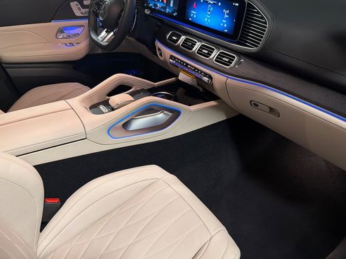 New 2026 Mercedes-Benz GLS 63 AMG 4MATIC image 15