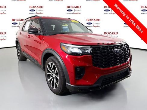 Certified 2025 Ford Explorer ST-Line RWD image 1