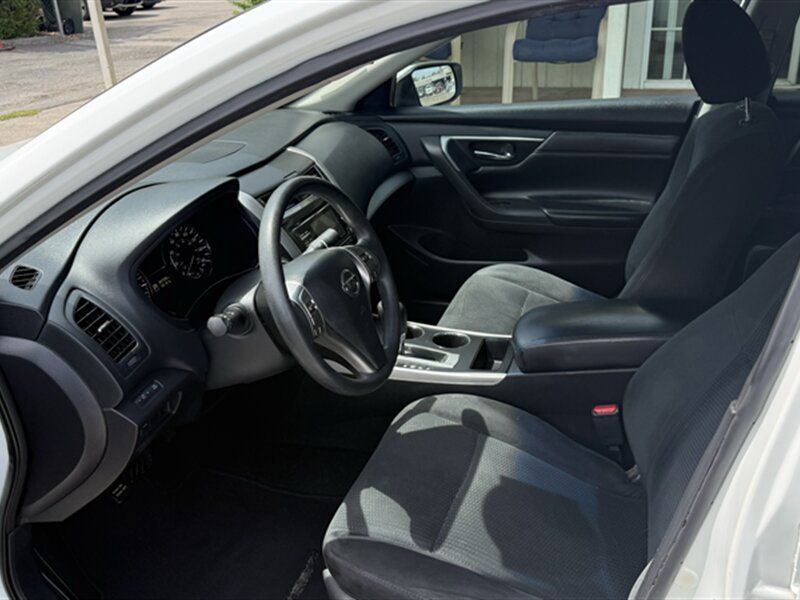 Used 2015 Nissan Altima 2.5 S w/ Power Driver Seat Package FWD image 8