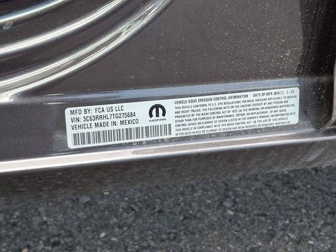 New 2026 RAM 3500 Big Horn AWD/4WD image 17