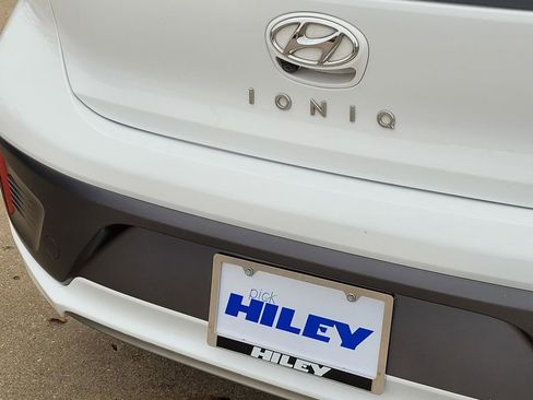 Used 2020 Hyundai Ioniq Limited image 5