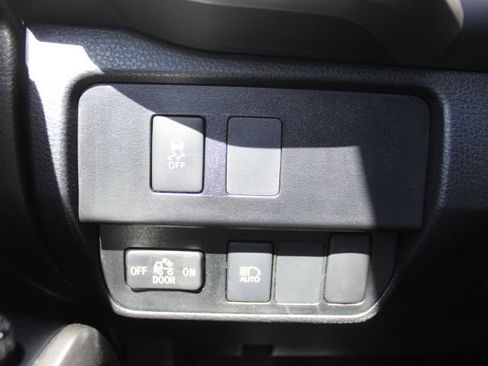 Used 2022 Toyota Tacoma SR5 image 21