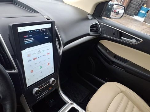 Certified 2023 Ford Edge SEL image 22