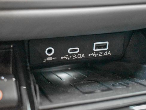 Certified 2023 Subaru Legacy Limited image 21