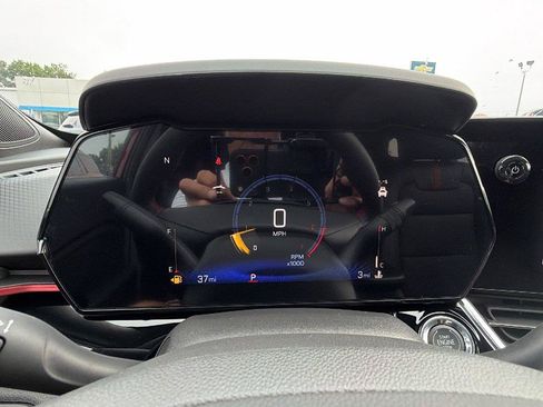 New 2026 Chevrolet Trax RS w/ Sunroof Package FWD image 25