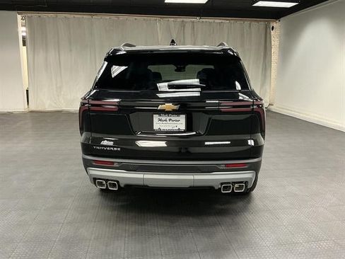 New 2026 Chevrolet Traverse LT w/ LPO, Floor Liner Package FWD image 4