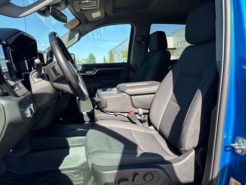 Certified 2023 GMC Sierra 1500 Elevation w/ LPO, Elevation Black Package AWD/4WD image 15