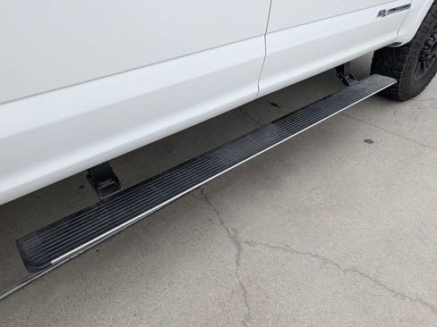 Used 2022 Ford F250 Lariat w/ Tremor Off-Road Package image 28