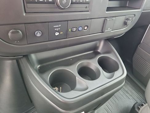 New 2025 GMC Savana 2500 Work Van w/ Driver Convenience Package image 20