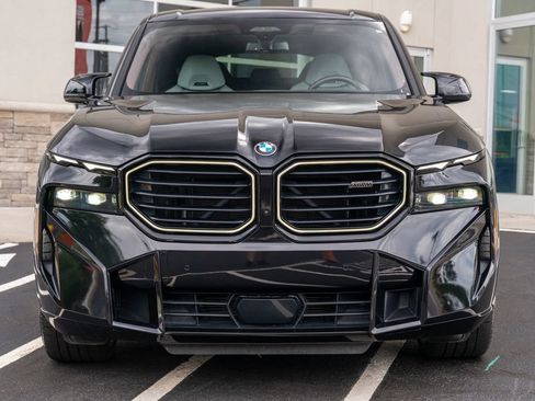 Used 2023 BMW XM AWD/4WD image 4