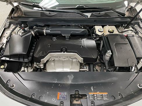 Used 2019 Chevrolet Impala LT image 17