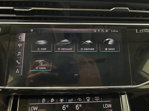 Used 2019 Audi Q8 Prestige AWD/4WD image 21