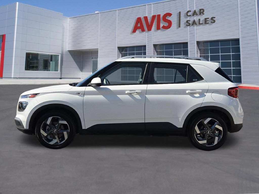 Used 2026 Hyundai Venue SEL FWD image 10