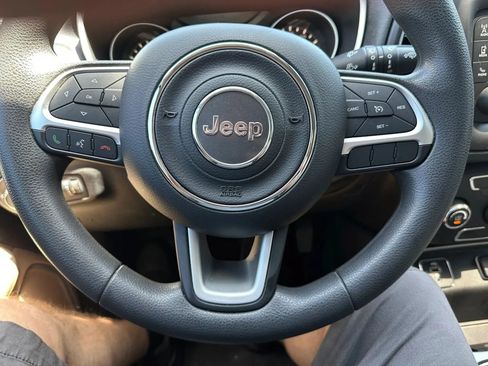 Used 2018 Jeep Compass Sport FWD image 13