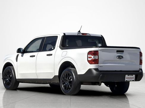 Used 2024 Ford Maverick XL image 3