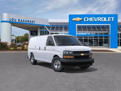 New 2026 Chevrolet Express 3500 w/ Driver Convenience Package