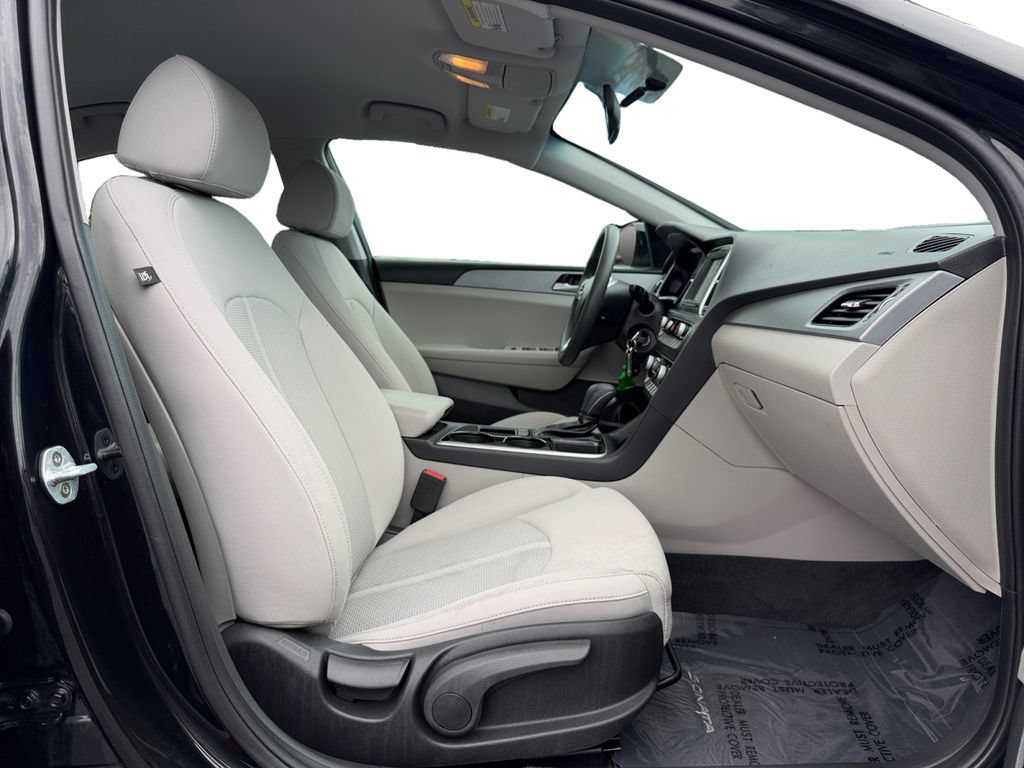 Used 2019 Hyundai Sonata ECO FWD image 17