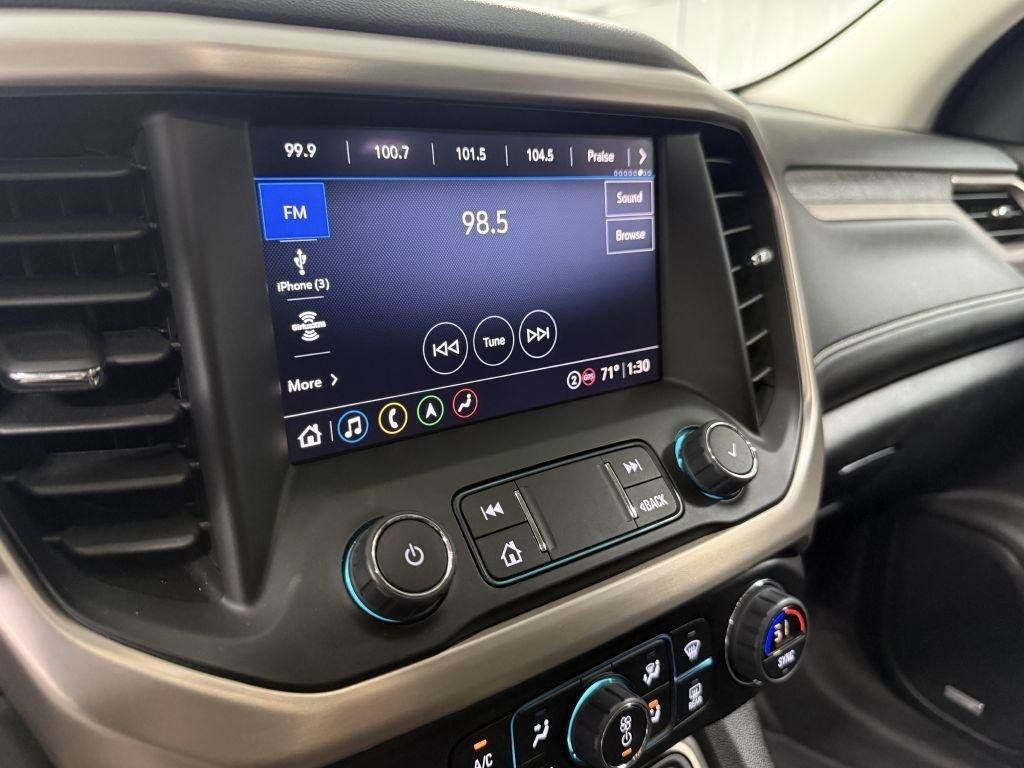 Used 2023 GMC Acadia Denali w/ Denali Ultimate Package AWD/4WD image 23