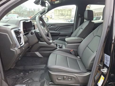 New 2026 GMC Canyon Elevation w/ Convenience Package image 14