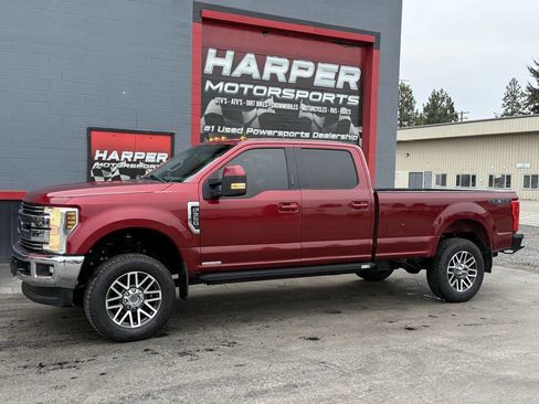 Used 2019 Ford F350 Lariat w/ Lariat Value Package image 13
