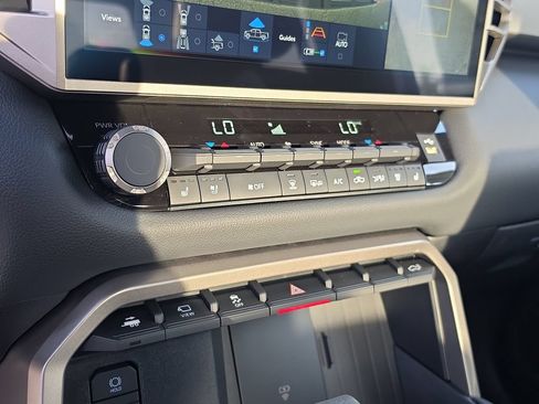 New 2026 Toyota Tundra Limited AWD/4WD image 20
