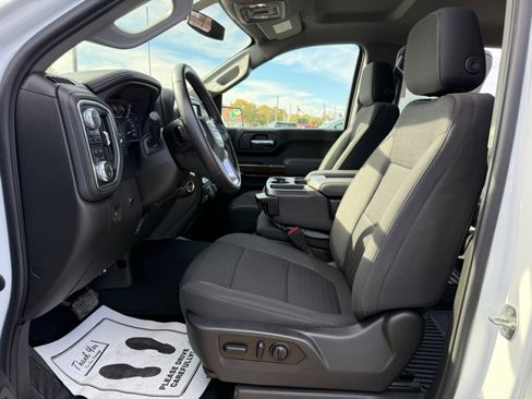 Used 2023 GMC Sierra 2500 SLE w/ SLE Value Package; image 10