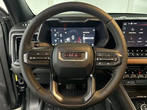 New 2026 GMC Canyon AT4 w/ Technology Plus Package image 11