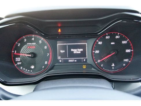 Used 2024 Chevrolet Trax RS w/ Sunroof Package FWD image 15
