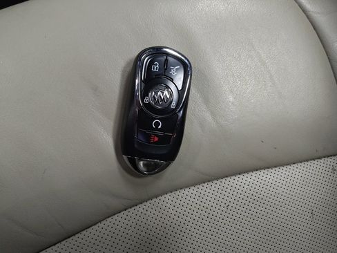 Used 2018 Buick Enclave Premium w/ Trailering Package image 32