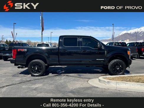 Used 2018 Ford F350 Platinum w/ Platinum Ultimate Package image 5