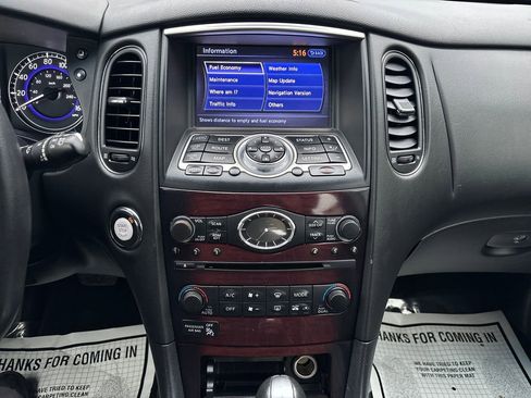 Used 2017 INFINITI QX50 Base w/ Premium Plus Package image 24