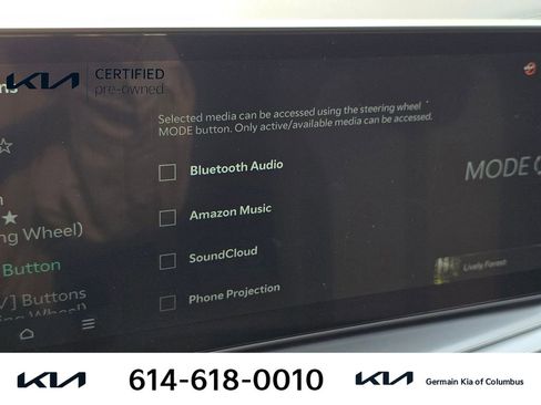 Certified 2025 Kia Sorento LX FWD image 30
