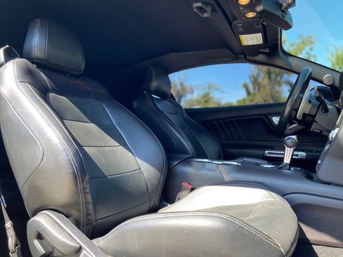 Used 2019 Ford Mustang Premium RWD image 26