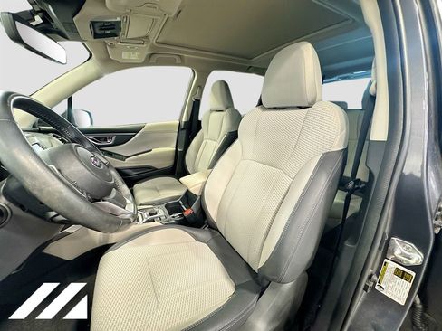 Used 2023 Subaru Forester Premium AWD/4WD image 21