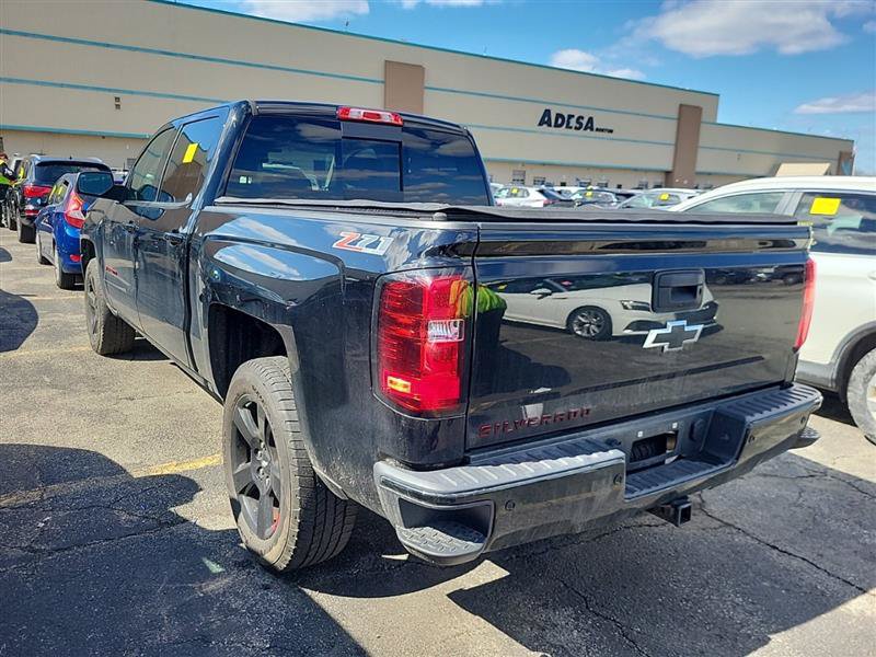 Used 2017 Chevrolet Silverado 1500 LTZ Z71 w/ Redline Edition AWD/4WD image 6