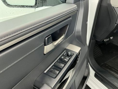 Used 2025 Toyota Tundra Limited image 11